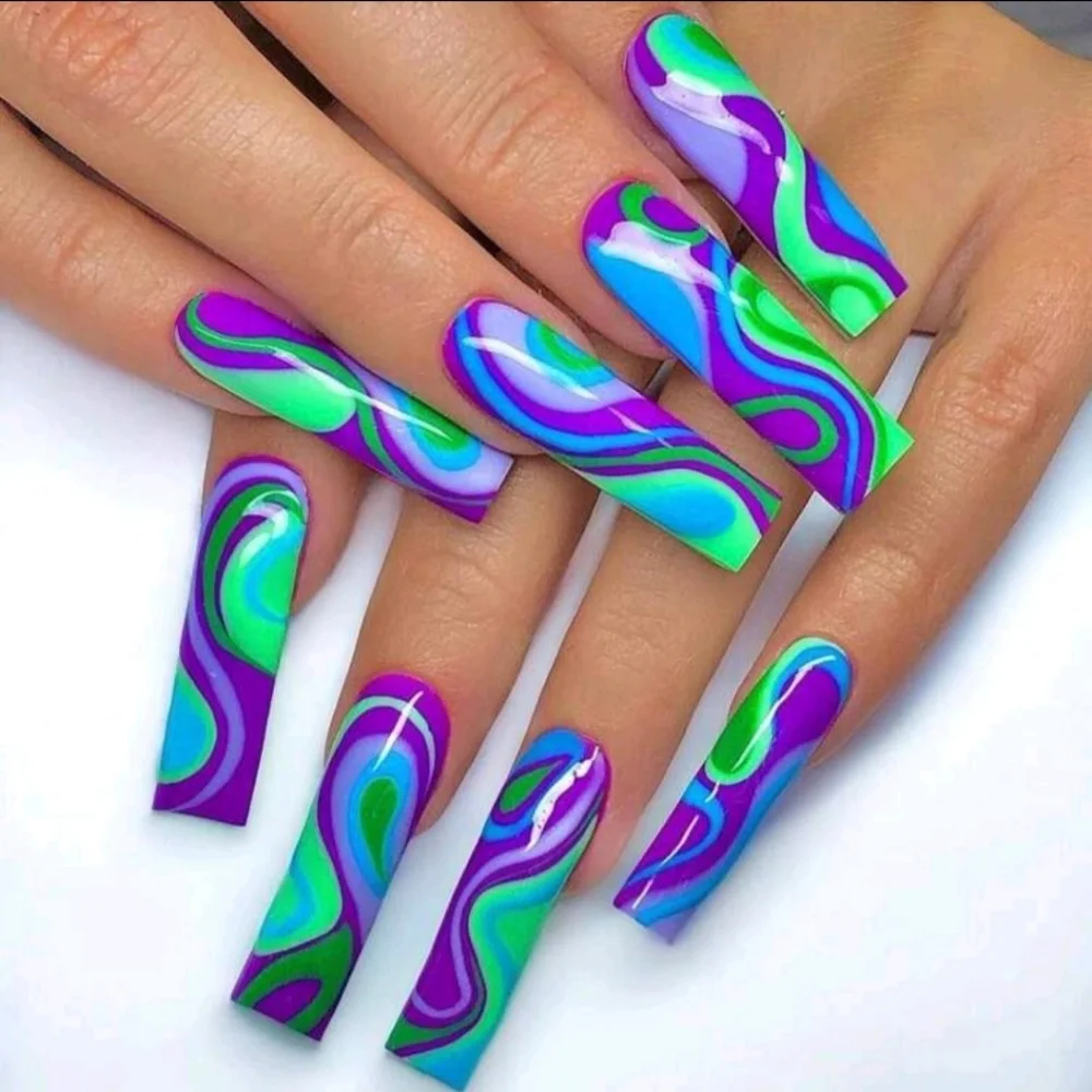 Press on nails - Picture 8 of 16